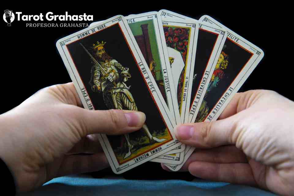 Memoria actualizada Claro, aquí tienes un post optimizado para SEO con la palabra clave Profesora Grahasta en los encabezados principales Tarot Gratis – Marsella con Tres Cartas por la Profesora Grahasta