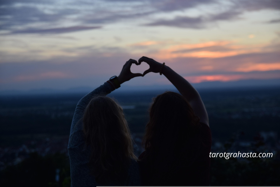 Hoy el tarot es gratis, ¡haz tu consulta ya! 1 lectura de tarot gratis, tarot gratis, consulta de tarot gratis, hoy el tarot es gratis, profesora Grahasta, tarot en Managua, tarot en Nicaragua, tarot por videollamada, amarres de amor, magia blanca, rituales espirituales, limpiezas energéticas, protección espiritual, guía espiritual, tarot efectivo, lectura de cartas, consultas esotéricas