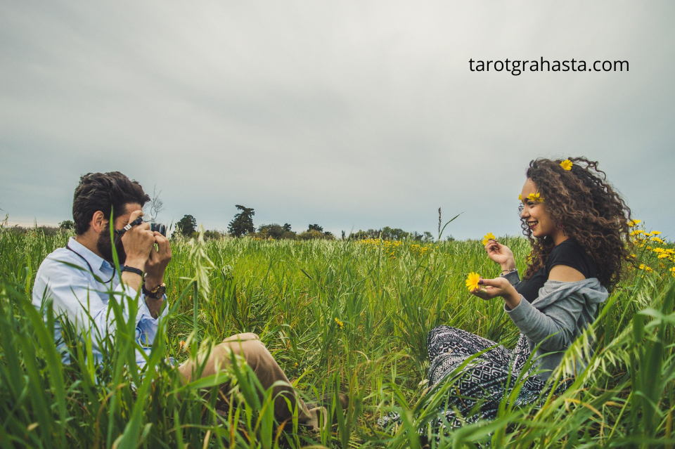 Tarot tirada completa gratis, profesora Grahasta, amarres de amor, rituales de magia blanca, limpias espirituales, consultas de tarot en Managua, consultas de tarot por videollamada, tarot efectivo, consultas espirituales, tarot gratis Nicaragua