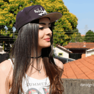 tarot gratis, profesora Grahasta, tarot en Nicaragua, tarotista confiable, magia blanca, amarres de amor, rituales, hechizos, endulzamientos, limpias energéticas, amuletos, talismanes, tiradas de tarot, tarot sí o no, tarot 3 cartas, consulta de tarot, tarot con previa cita, tarot efectivo, guía espiritual, consulta espiritual, tarot WhatsApp