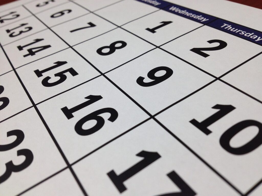 Página de calendario con números de los días del mes